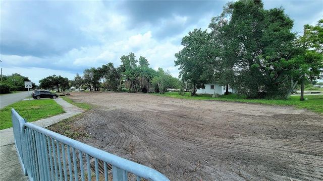 207 E LANCASTER ROAD, Orlando, FL 32809