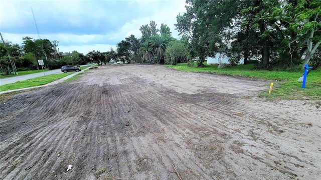 207 E LANCASTER ROAD, Orlando, FL 32809