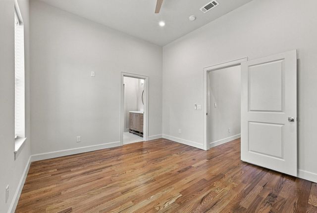 308 N 5th Avenue, Denison, TX 75021