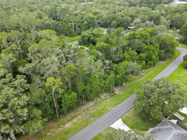 1048 W MAXIMILIAN PLACE, Citrus Springs, FL 34434