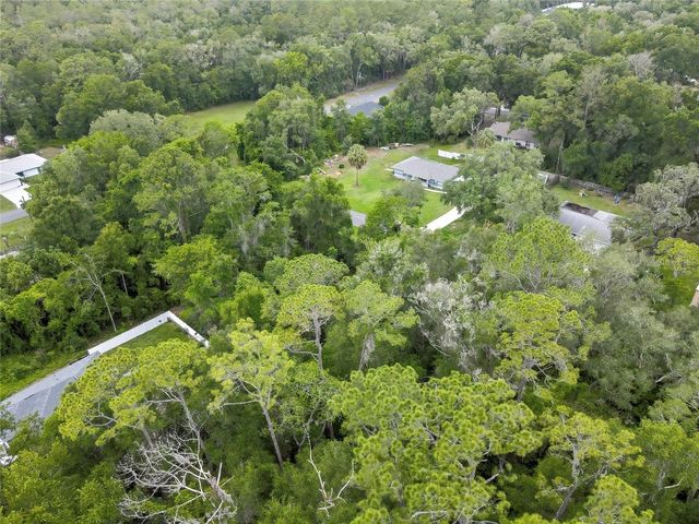 1048 W MAXIMILIAN PLACE, Citrus Springs, FL 34434