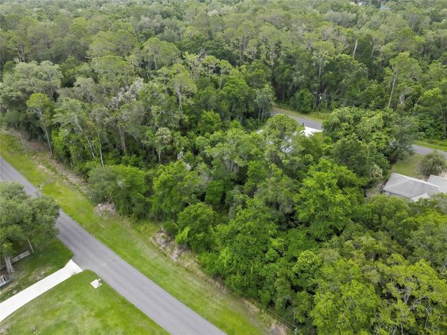 1048 W MAXIMILIAN PLACE, Citrus Springs, FL 34434
