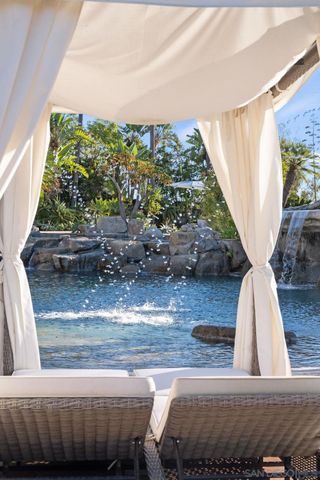 7910 Nathaniel Ct, San Diego, CA 92127