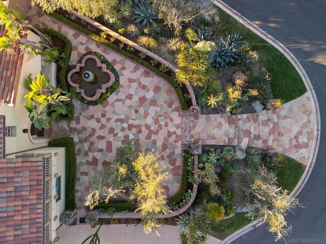 7910 Nathaniel Ct, San Diego, CA 92127