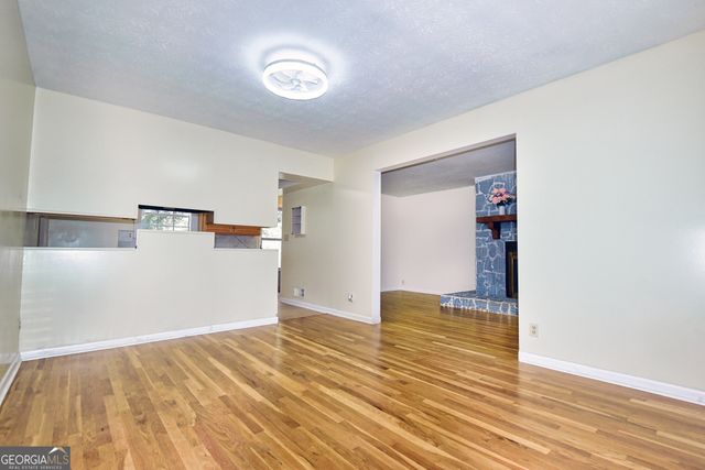 6418 Maddox Road, Morrow, GA 30260