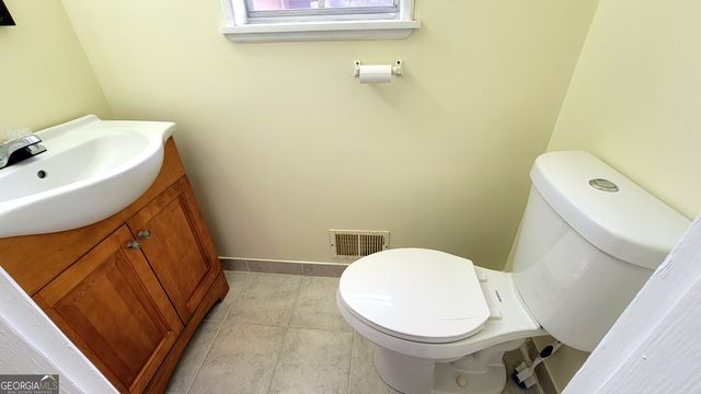 6418 Maddox Road, Morrow, GA 30260