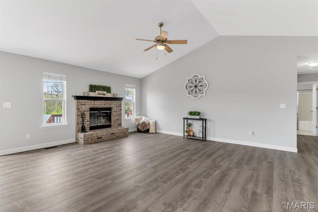 112 Trailing Oak Court, Imperial, MO 63052