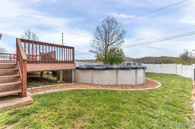 112 Trailing Oak Court, Imperial, MO 63052