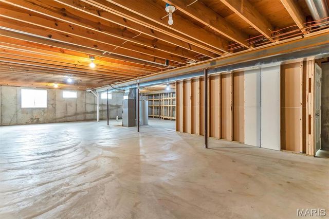 112 Trailing Oak Court, Imperial, MO 63052