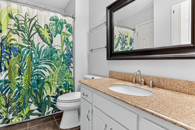 1805 Lannon Court, Burnsville, MN 55337