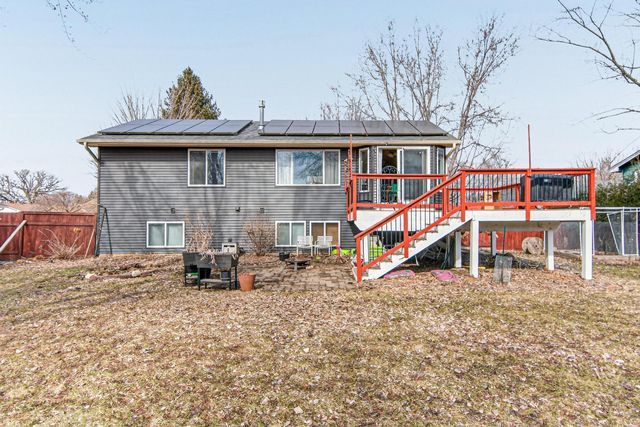 1805 Lannon Court, Burnsville, MN 55337