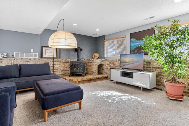 1805 Lannon Court, Burnsville, MN 55337