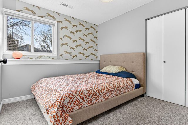 1805 Lannon Court, Burnsville, MN 55337