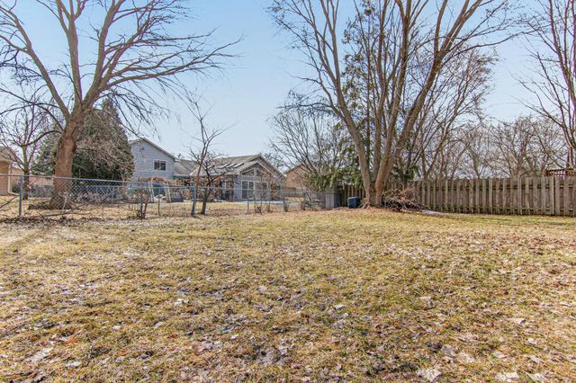 1805 Lannon Court, Burnsville, MN 55337