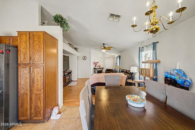 1520 W NANCY Lane, Phoenix, AZ 85041