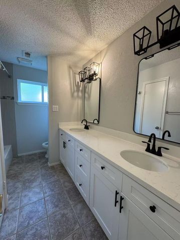 3323 Peachwood Lane, Sugar Land, TX 77479