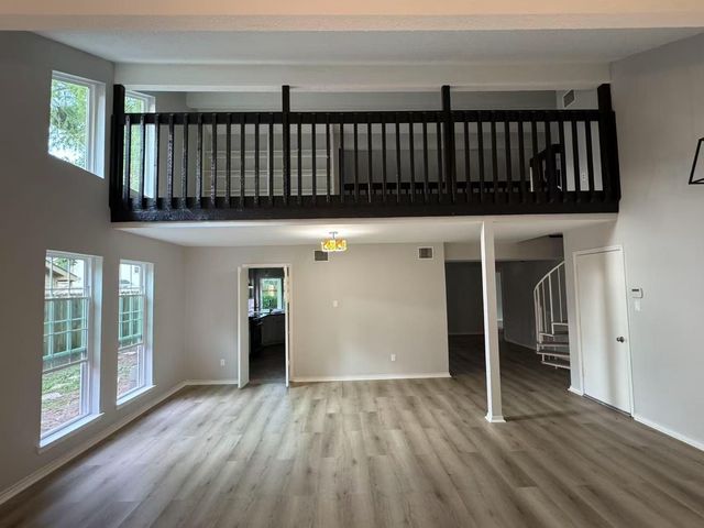 3323 Peachwood Lane, Sugar Land, TX 77479