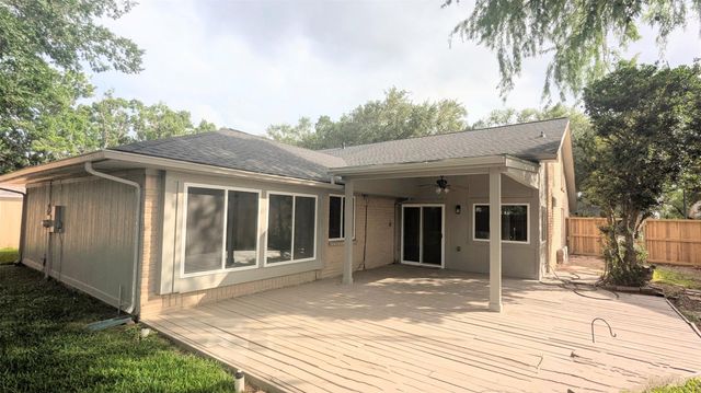 3323 Peachwood Lane, Sugar Land, TX 77479