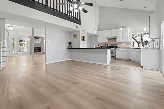 3323 Peachwood Lane, Sugar Land, TX 77479