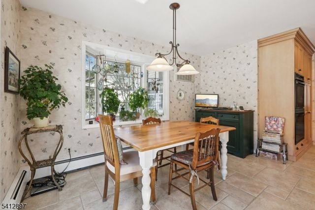 29 Clover Ln, Randolph Twp., NJ 07869