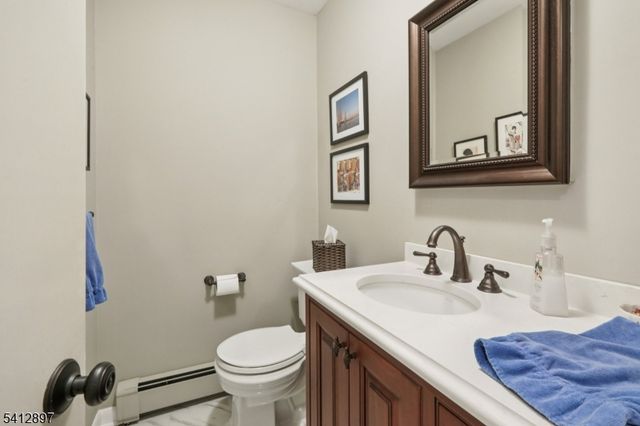 29 Clover Ln, Randolph Twp., NJ 07869