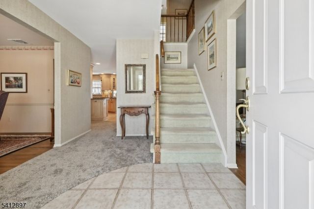 29 Clover Ln, Randolph Twp., NJ 07869