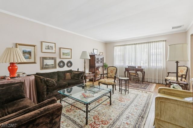 29 Clover Ln, Randolph Twp., NJ 07869