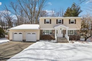 29 Clover Ln, Randolph Twp., NJ 07869
