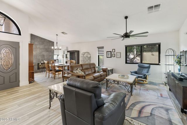 26218 S CLOVERLAND Drive, Sun Lakes, AZ 85248