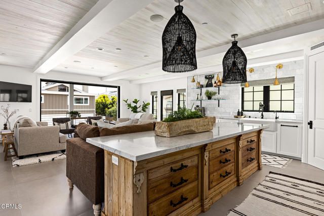 1173 Norwich Lane, Ventura, CA 93001