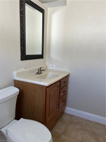 2128 SE 4th ST, Cape Coral, FL 33990