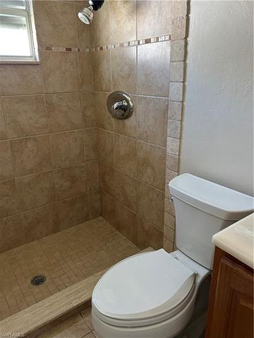 2128 SE 4th ST, Cape Coral, FL 33990