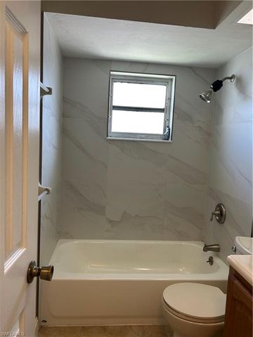 2128 SE 4th ST, Cape Coral, FL 33990