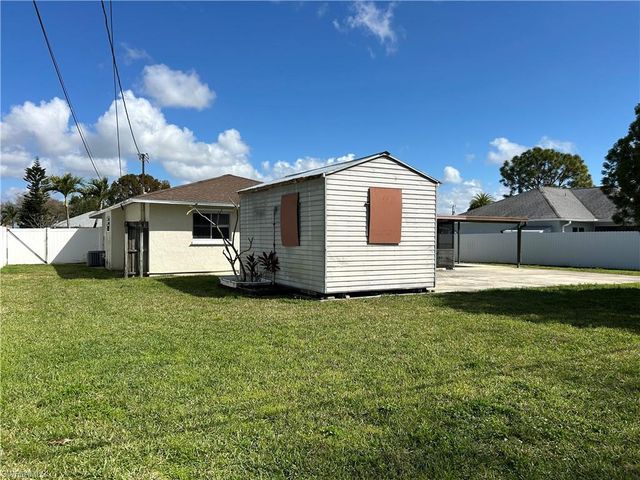 2128 SE 4th ST, Cape Coral, FL 33990