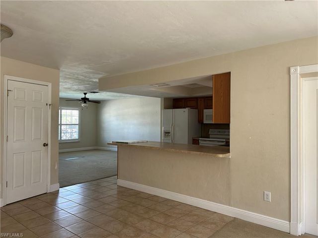 2128 SE 4th ST, Cape Coral, FL 33990