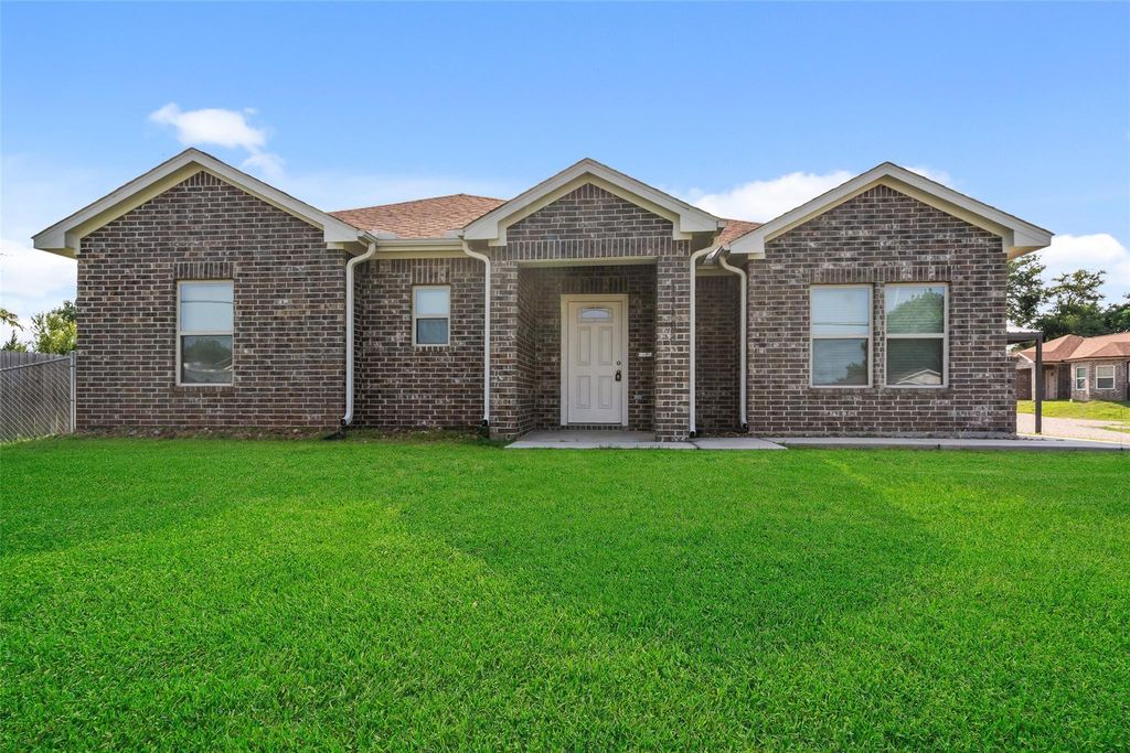 14103 Overstreet Drive, Willis, TX 77318