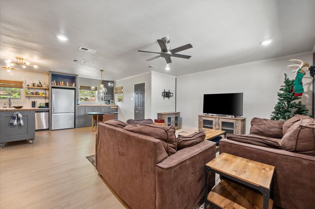 4301 41st Street, Lubbock, TX 79413