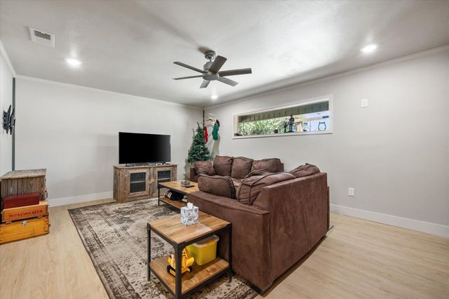 4301 41st Street, Lubbock, TX 79413