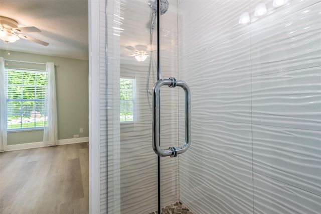 355 23RD AVENUE SW, Seminole, FL 33778