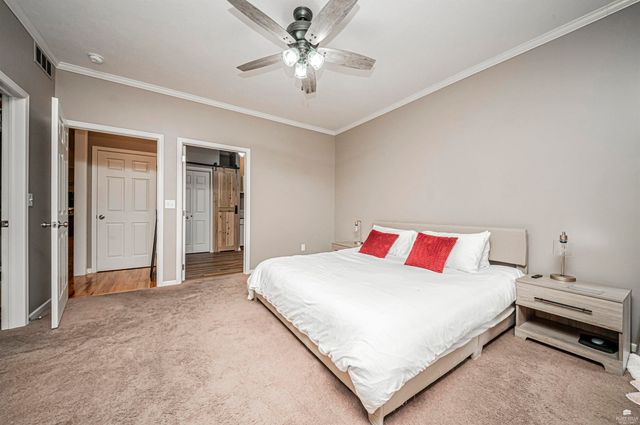 1311 Meadow Lane, Abilene, KS 67410