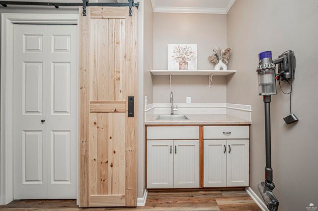 1311 Meadow Lane, Abilene, KS 67410