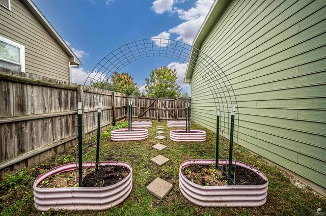 1311 Meadow Lane, Abilene, KS 67410