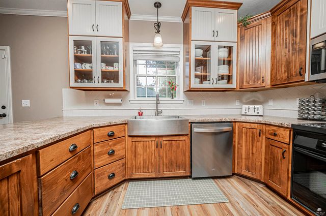 1311 Meadow Lane, Abilene, KS 67410