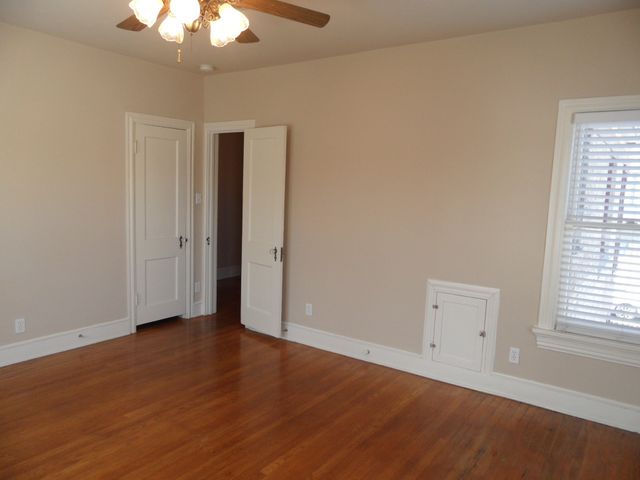 6032 Lewis Street, Dallas, TX 75206