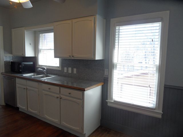 6032 Lewis Street, Dallas, TX 75206