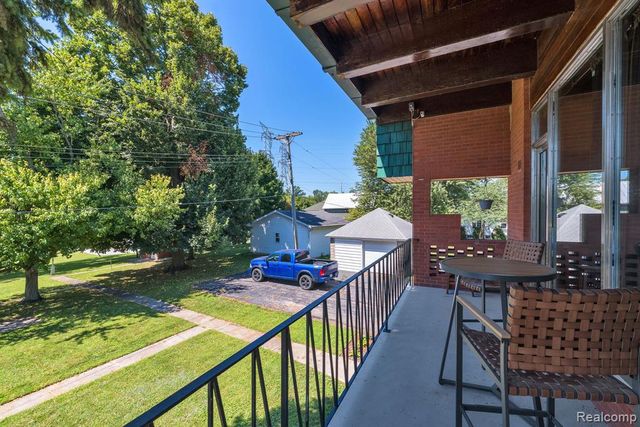 22421 Huron River Drive, Rockwood, MI 48173