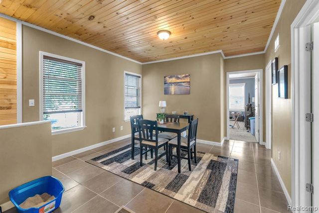 22421 Huron River Drive, Rockwood, MI 48173