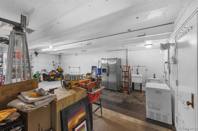 22421 Huron River Drive, Rockwood, MI 48173