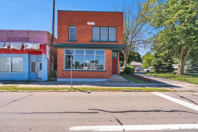 22421 Huron River Drive, Rockwood, MI 48173