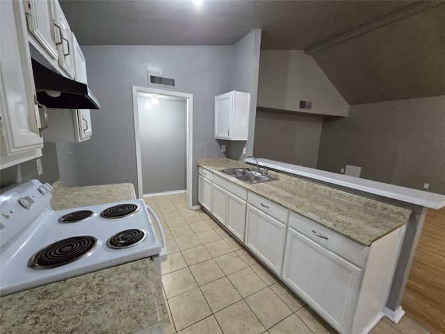 9571 Gonzales Drive, Dallas, TX 75227